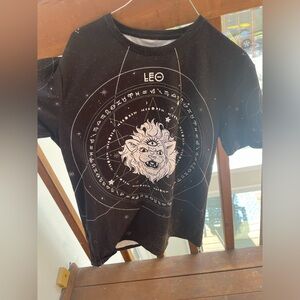 Blackmilk (S) Leo T-shirt